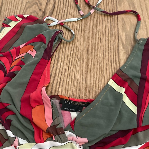 Bundle of 4 like new tops! All range from XS-S - Picture 4 of 10